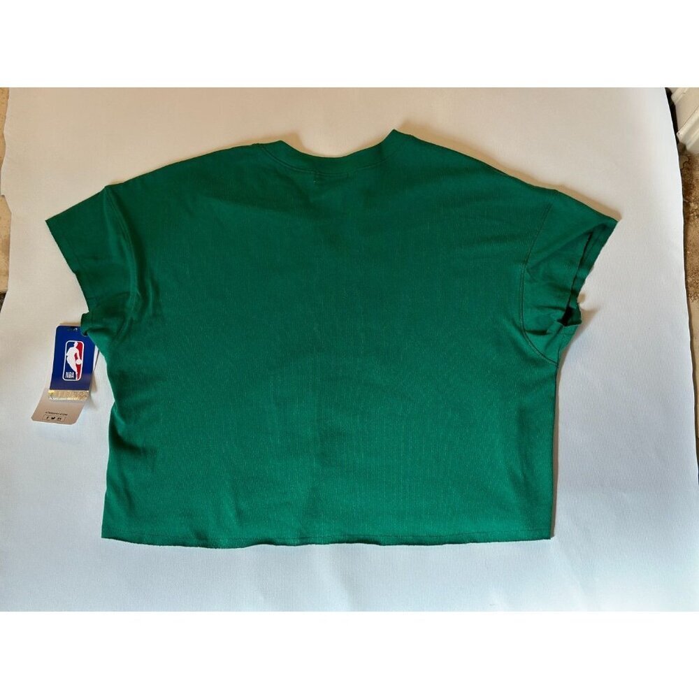 NWT Women's Boston Celtics '47 Green Oversized Notch Neck T-Shirt Size Medium - Picture 9 of 11